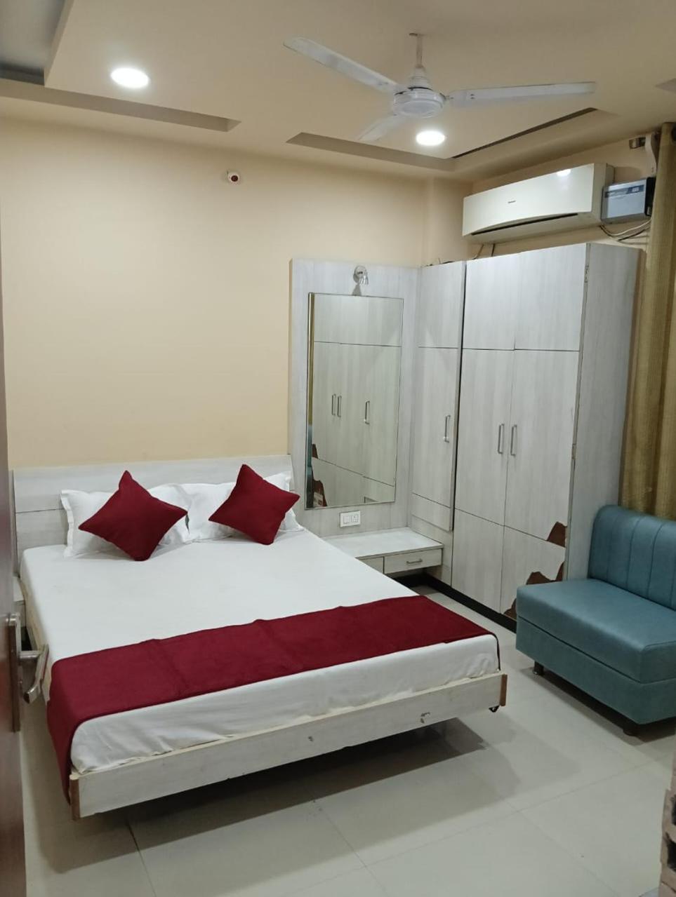 Hotel Tirupati Palace Індаур Екстер'єр фото